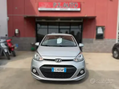 Usata Hyundai i10 67 CV (49 kW) 2016 Grigio Utilitaria