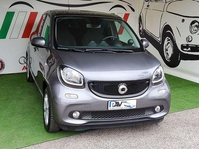 Usata Smart ForFour Passion 90 CV (66 kW) 2019 Grigio Utilitaria