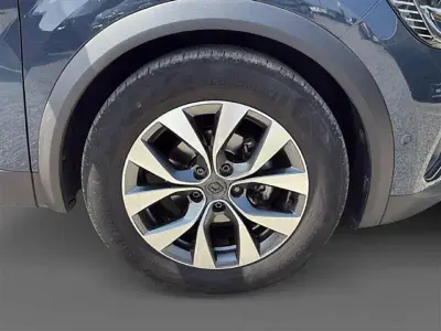 Usata Renault Captur Intens 100 CV (73 kW) 2020 Blu scuro SUV