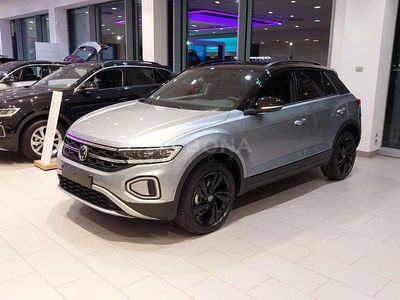 Nuova VW T-Roc Style 116 CV (85 kW) 2025 Pyrit silver metallizzato nero SUV