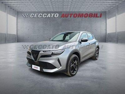 Usata Alfa Romeo Junior 145 CV (106 kW) 2025 Grigio SUV