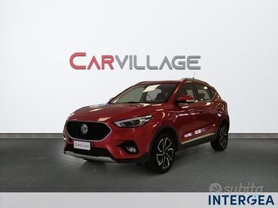 Usata MG ZS Luxury 111 CV (81 kW) 2023 Rosso SUV