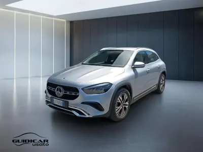 Usata Mercedes GLA180 Progressive 116 CV (85 kW) 2025 Grigio SUV
