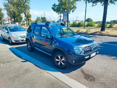 Usata Dacia Duster 125 CV (91 kW) 2017 Grigio SUV