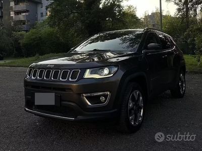 Usata Jeep Compass Limited 140 CV (102 kW) 2019 Grigio SUV