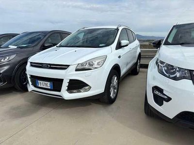 Usata Ford Kuga Titanium 120 CV (88 kW) 2015 Bianco SUV