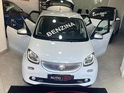Bianco Usata 2015 Smart ForFour Passion Utilitaria | 7690 € (Buon prezzo)