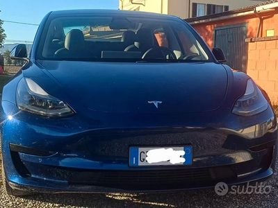 Usata 2021 Tesla Model 3 Standard Range Plus Berlina | 23.000 € (Buon prezzo)