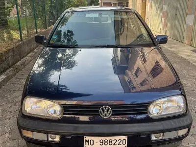 Usata VW Golf III 90 CV (66 kW) 1993 Bluazzurro Berlina