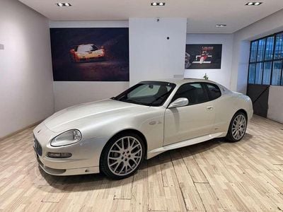 Usata Maserati GranSport 401 CV (294 kW) 2005 Bianco fuji Coupé