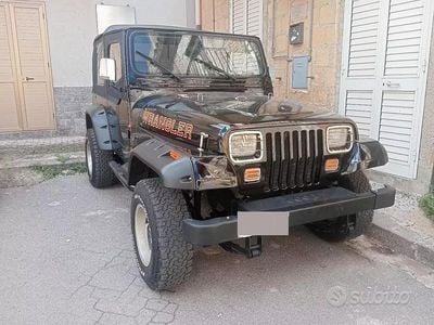 Usata Jeep Wrangler 1990 Nero SUV