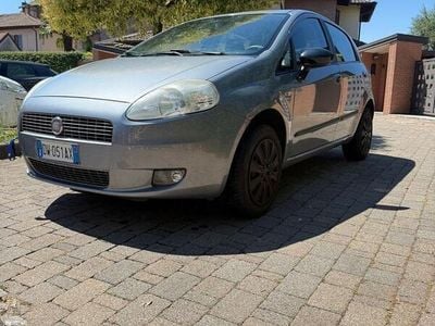 Usata Fiat Grande Punto 77 CV (56 kW) 2009 Blu Utilitaria