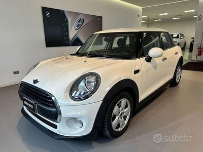 Usata Mini One D Business 95 CV (69 kW) 2016 Beige Utilitaria