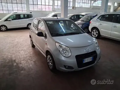 Usata Suzuki Alto 68 CV (50 kW) 2009 Grigio Utilitaria