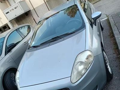 Usata Fiat Grande Punto 65 CV (47 kW) 2008 Grigio Utilitaria