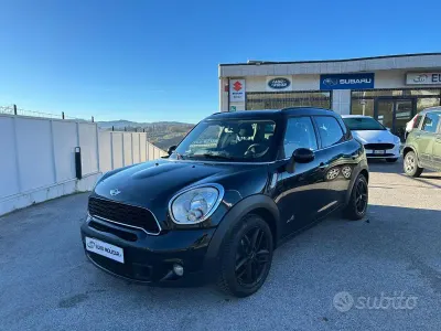 Begagnad Mini Countryman 143 HK (105 kW) 2013 Svart SUV