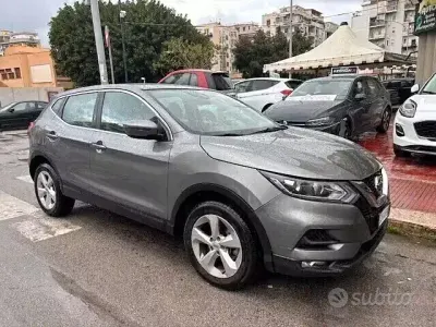 Usata Nissan Qashqai 159 CV (116 kW) 2020 Grigio SUV