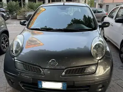 Usata Nissan Micra 80 CV (58 kW) 2008 Grigio Berlina