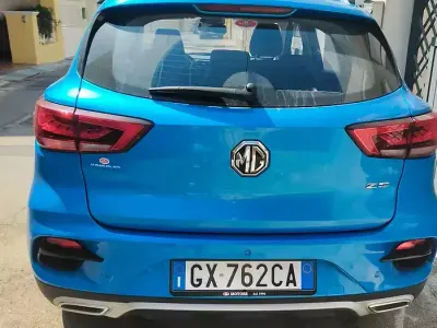 Usata MG ZS 106 CV (77 kW) 2024 Bluazzurro SUV