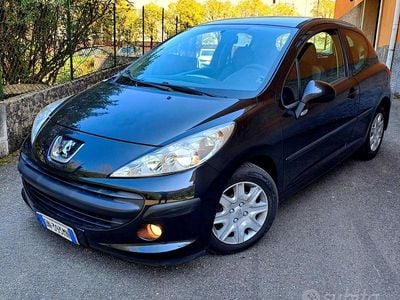 Usata Peugeot 207 88 CV (64 kW) 2008 Nero Berlina