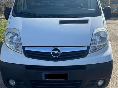 Usata Opel Vivaro 114 CV (83 kW) 2014 Bianco Monovolume