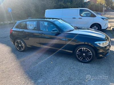 Usado BMW 116 Advantage 116 CV (85 kW) 2017 Negro Utilitario