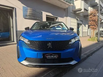 Usata Peugeot 3008 Allure 130 CV (95 kW) 2023 Blu SUV