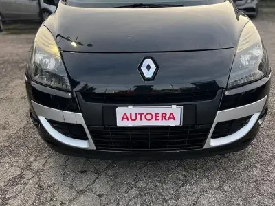 Usata Renault Scénic Luxe 109 CV (80 kW) 2009 Monovolume