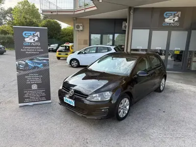 Usata VW Golf VII Comfortline 110 CV (80 kW) 2015 Nero Berlina