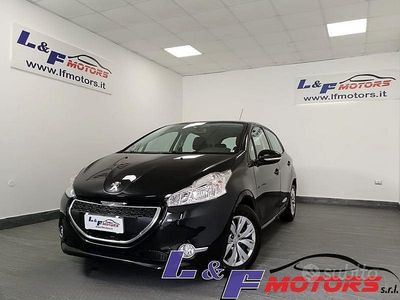 Usata Peugeot 208 Allure 82 CV (60 kW) 2015 Other Utilitaria