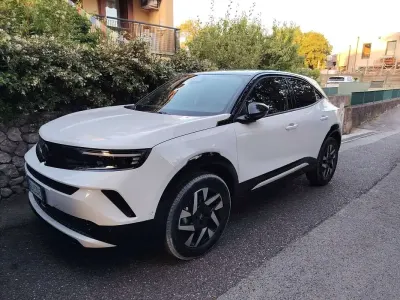 Usata Opel Mokka S 136 CV (100 kW) 2026 Bianco SUV