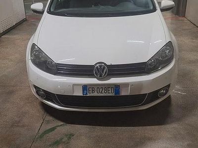 Usata VW Golf VI 140 CV (102 kW) 2010 Bianco Utilitaria