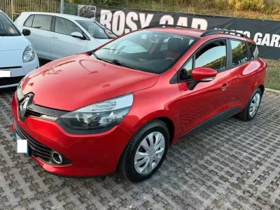 Usata Renault Clio GrandTour 73 CV (53 kW) 2014 Rosso Station wagon
