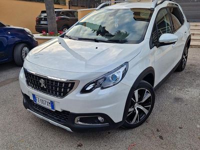Usata Peugeot 2008 115 CV (84 kW) 2019 Bianco SUV