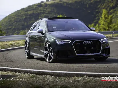 Usata Audi RS3 Ambiente 400 CV (294 kW) 2018 Nero Berlina