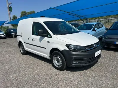 Usata VW Caddy 122 CV (89 kW) 2018 Bianco Monovolume