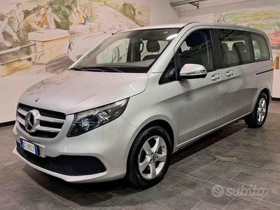 Usata Mercedes V250 190 CV (139 kW) 2021 Grigio Monovolume