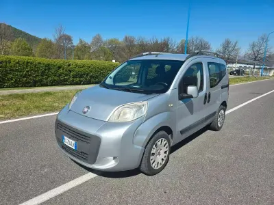Usata Fiat Qubo Trekking 75 CV (55 kW) 2011 Grigio Monovolume