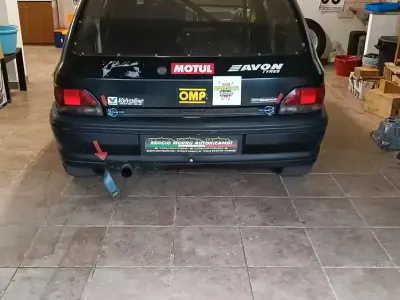 Usata Renault Clio II 147 CV (108 kW) 1998 Giallo Berlina