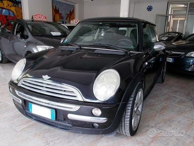 Usata Mini ONE 75 CV (55 kW) 2003 Nero Utilitaria