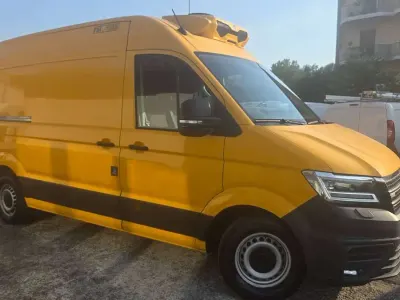 Usata VW e-Crafter 100 kW (136 CV) 2020 Giallo Furgone