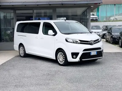 Usata Toyota Proace 150 CV (110 kW) 2020 Bianco Monovolume