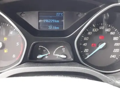 Käytetty Ford C-MAX 115 HP (84 kW) 2011 Harmaa Tila-auto