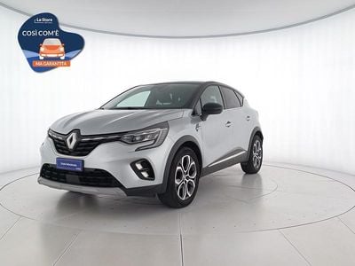 Usata Renault Captur Intens 101 CV (74 kW) 2023 Grigio SUV