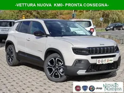 Nuova Jeep Avenger Longitude 101 CV (74 kW) 2025 Grigio SUV