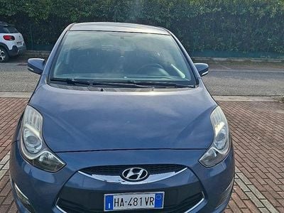 Usata Hyundai ix20 Comfort 90 CV (66 kW) 2012 Blu Utilitaria