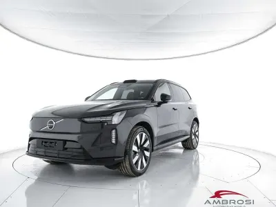 Nuova Volvo EX90 Plus 300 kW (408 CV) 2026 Onyx black SUV