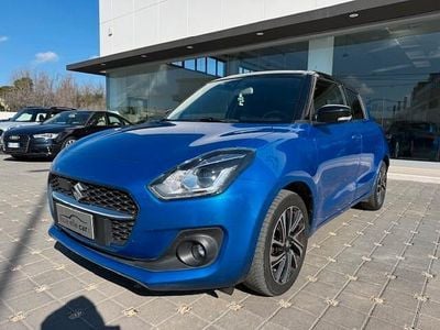 Usata Suzuki Swift 83 CV (61 kW) 2021 Blu Berlina