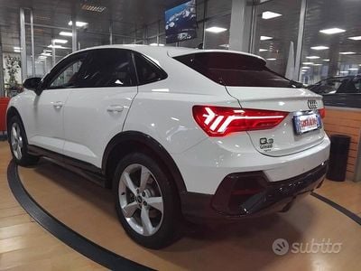 Usata Audi Q3 Sportback Ambiente 200 CV (147 kW) 2021 Grigio SUV