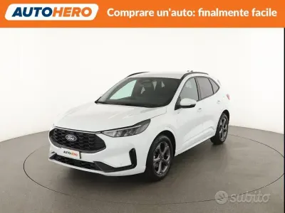 Usata Ford Kuga 151 CV (111 kW) 2025 Bianco SUV